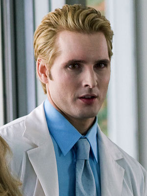 Dr-Carlisle-Cullen-twilight-series-2828328-300-400.jpg
