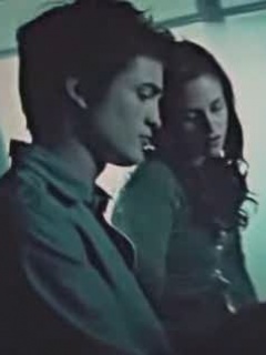 Edward_And_Bella(8) (1).jpg